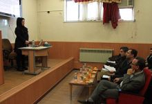 دفاع اولین دانش آموخته زبان انگلیسی دانشگاه صنعتی شاهرود از پایان نامه خود