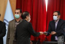 گزارش تصویری مراسم تقدیر از کارکنان نمونه سال 1399