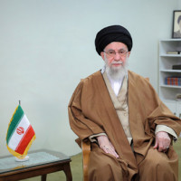 stripcslashes(حضرت آیت‌الله خامنه‌ای در پیامی به‌مناسبت آغاز سال ۱۴۰۴، را سال «سرمایه‌گذاری برای تولید» نام‌گذاری کردند.)